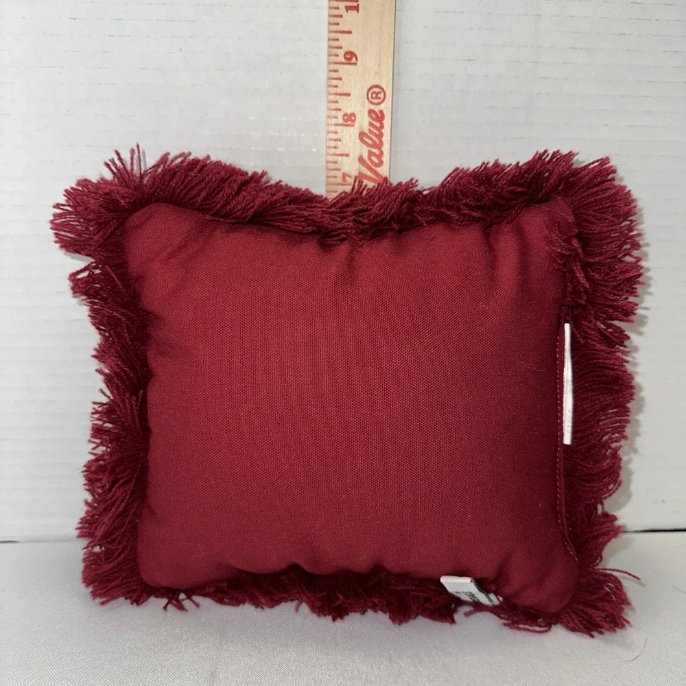 Riverdale Christmas Santa Claus Tapestry Throw‎ Pillow Burgundy Fringe